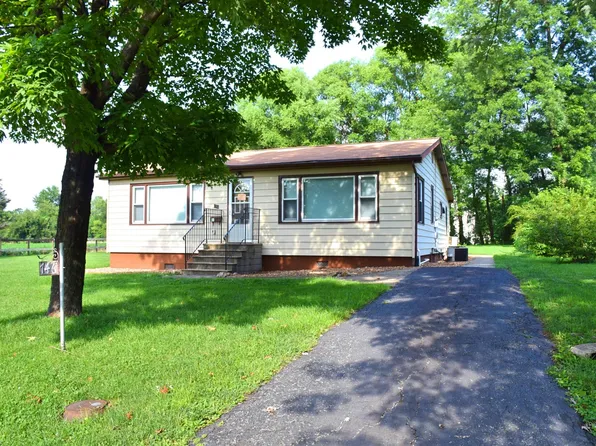 746 Voge St, Edwardsville, IL 62025