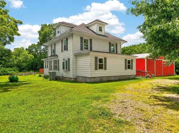 13151 62nd St, Oskaloosa, KS 66066