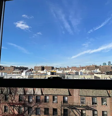 Rented by Otto Nielsen Realty | media 7