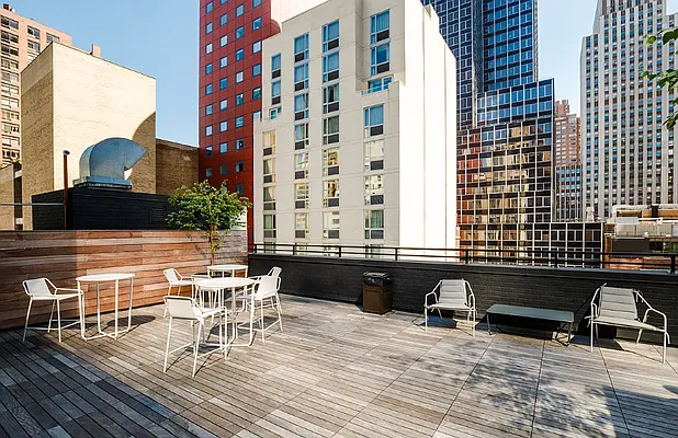 Rented by Dalan Rentals | media 28