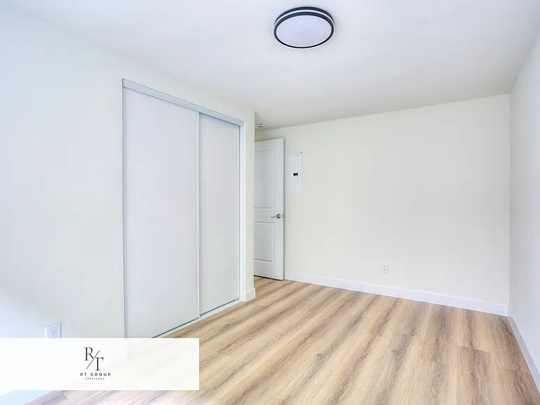 1032 S Golden West Ave #B — Photo 15