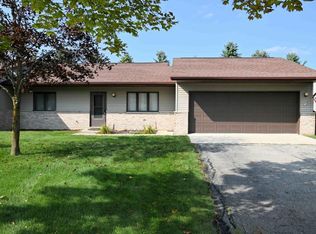868 Amber Dr, Bad Axe, MI 48413