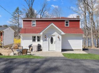 23 Up Mt Glen Lake Dr, West Milford Twp., NJ 07480