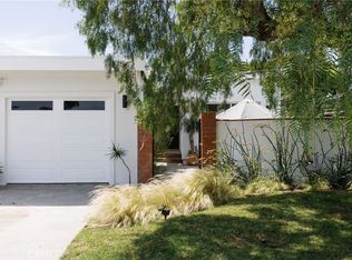 275 Cecil Pl, Costa Mesa, CA 92627