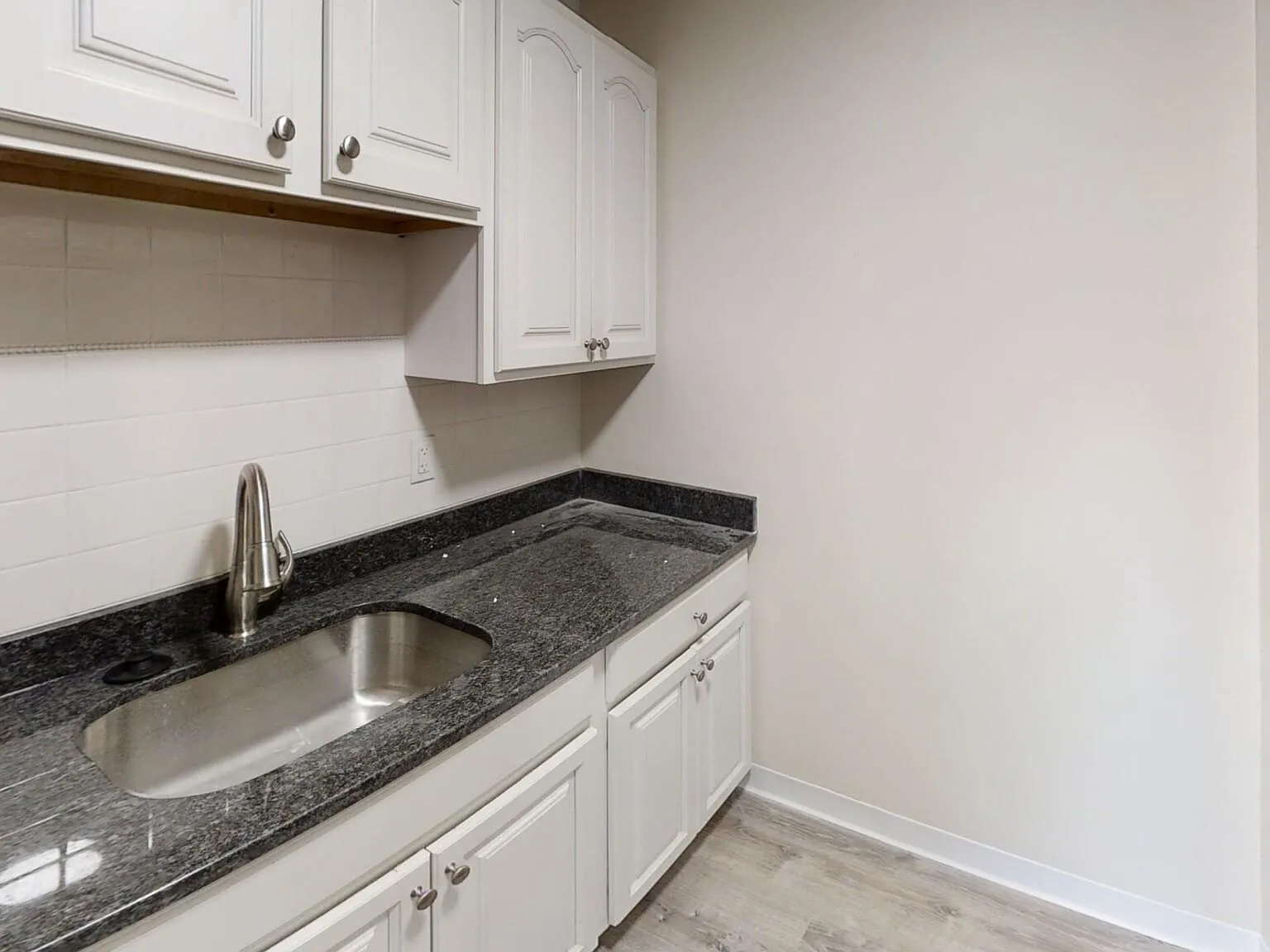 80 Pleasant St — Photo 2