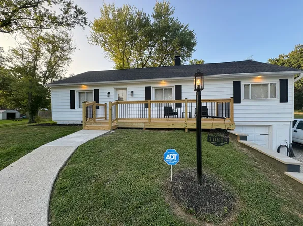 10812 Texas Gas Rd, Aurora, IN 47001