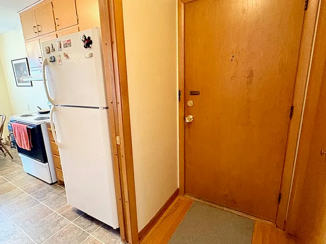 1659 Capital Ave #1 — Photo 9