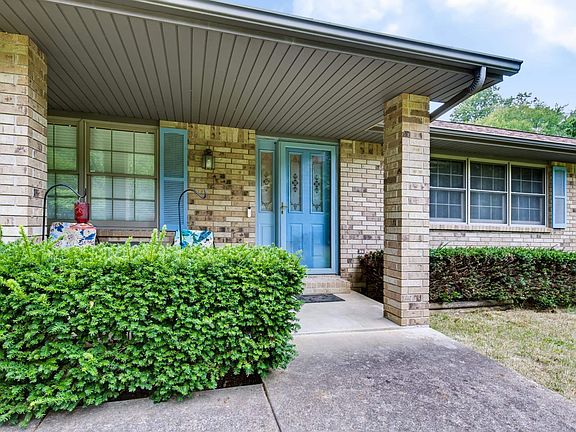 4th image of 231 Ridgewood Dr