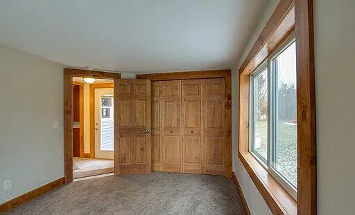 15305 Wacousta Rd — Photo 9
