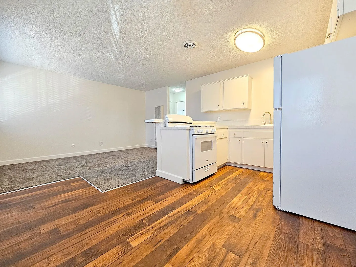 Parks Ave. Apartments — Photo 4