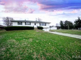 200 Sireed Ln, East Peoria, IL 61611