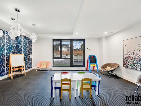 2128 Ocean Avenue image 7 of 9