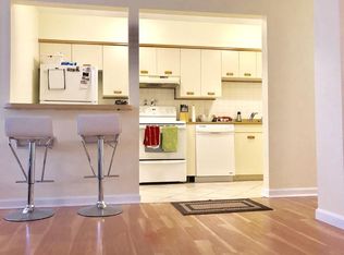200 Market St APT 106, Lowell, MA 01852