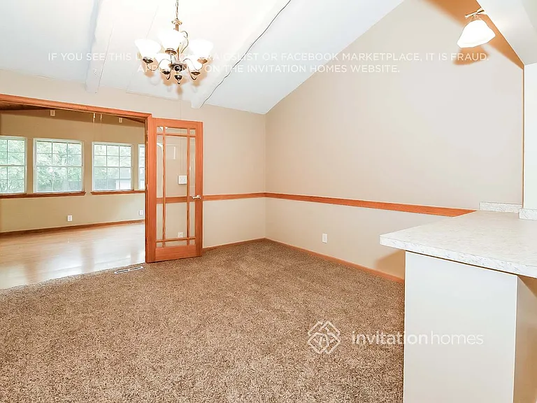 1716 Lamplight Dr — Photo 11