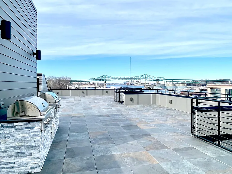 101 Condor St #201 — Photo 15