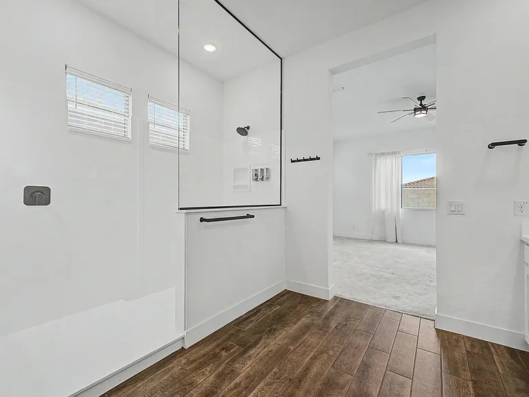 13103 N 174th Dr — Photo 33