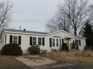 439 Cemetery Rd, Moscow, PA 18444