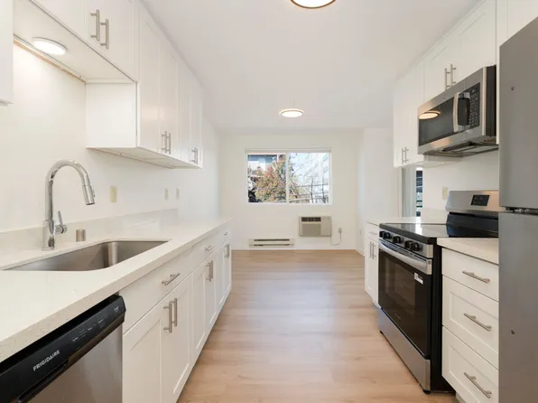 Nordhaven Apartments, 8356 16th Ave NW APT 401, Seattle, WA 98117