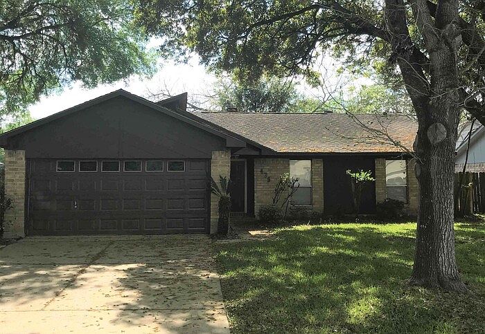 1st image of 435 Land Grant Dr