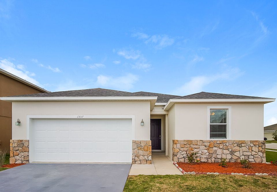 1st image of 1557 Regent Ct