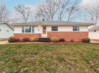 6256 Mariana Dr, Parma Heights, OH 44130