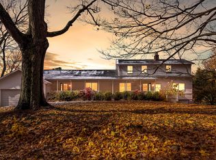 8700 Abbey Rd, Jackson, MI 49201