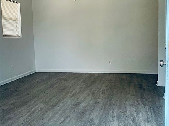 3rd image of 8532 Howell Dr