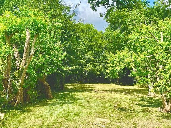 5th image of 3415 Hewrick St Lot 12