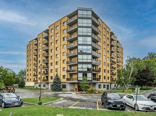 120 Barrett Ct #606, Kingston, ON K7L5H6