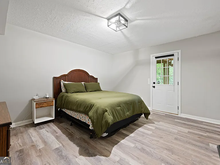 5870 Shadewater Dr — Photo 20