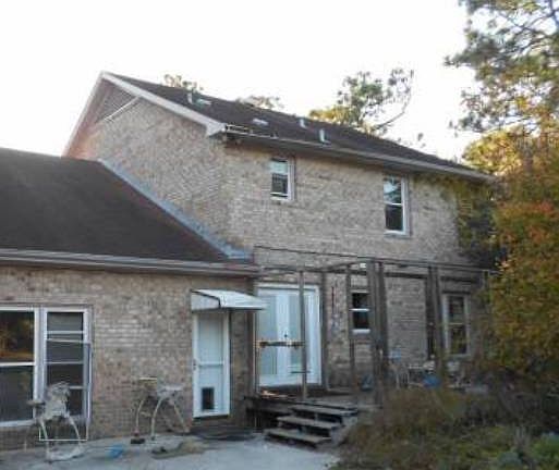 2nd image of 118 Trombay Dr