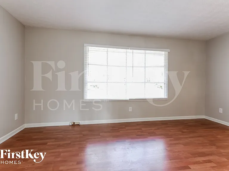 1459 Ridgeland Ct — Photo 12
