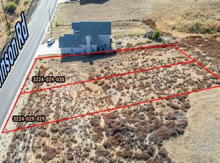 Johnson Rd, Lake Hughes, CA 93532