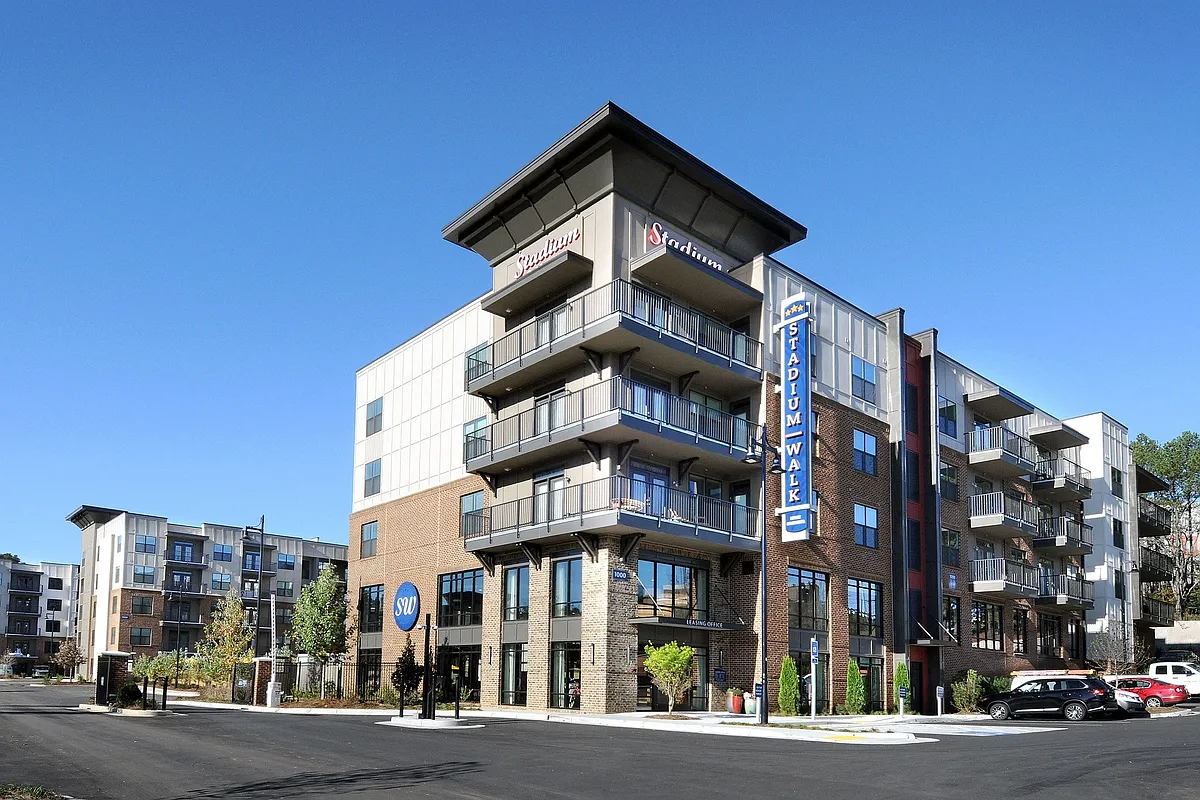 Stadium Walk by Windsor's location provides premier connectivity around the Greater Atlanta Metro. - Stadium Walk By Windsor