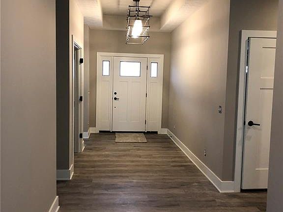2nd image of 1361 Bourdeaux Way