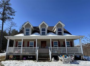 4913 Celia Creek Rd, Lenoir, NC 28645