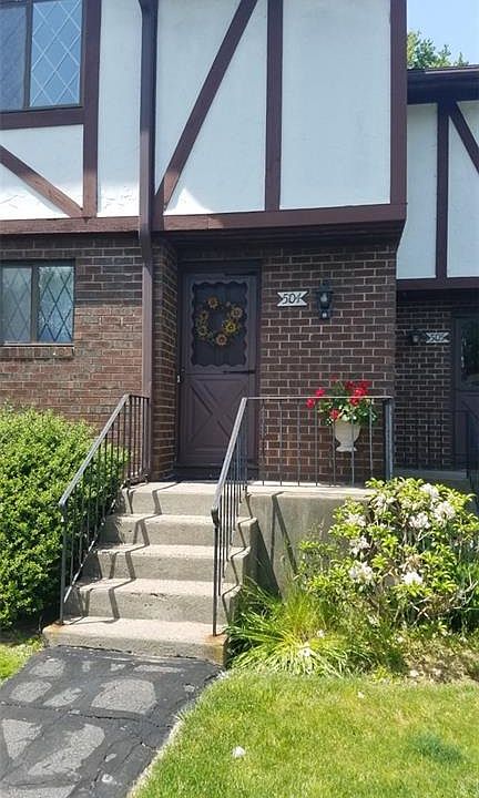 1st image of 504 Cedar Hollow Dr #504