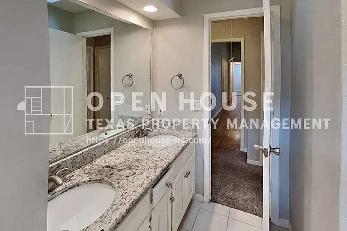 1809 Geneva Ln — Photo 16