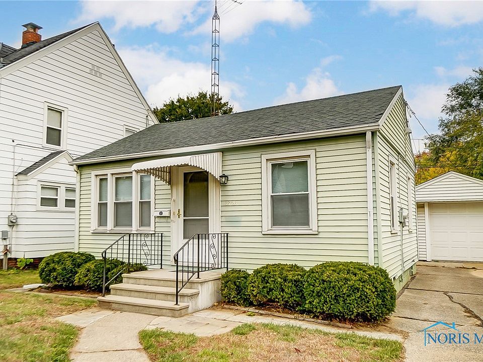 2726 Gracewood Rd, Toledo, OH 43613 Zillow