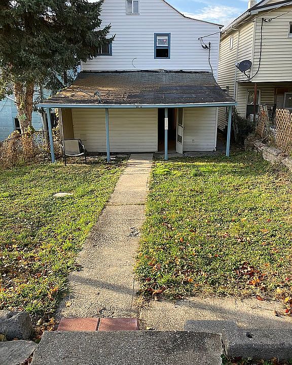 2nd image of 1307 2nd Ave