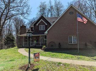 117 Old Quarry Dr, Clinton, PA 15026