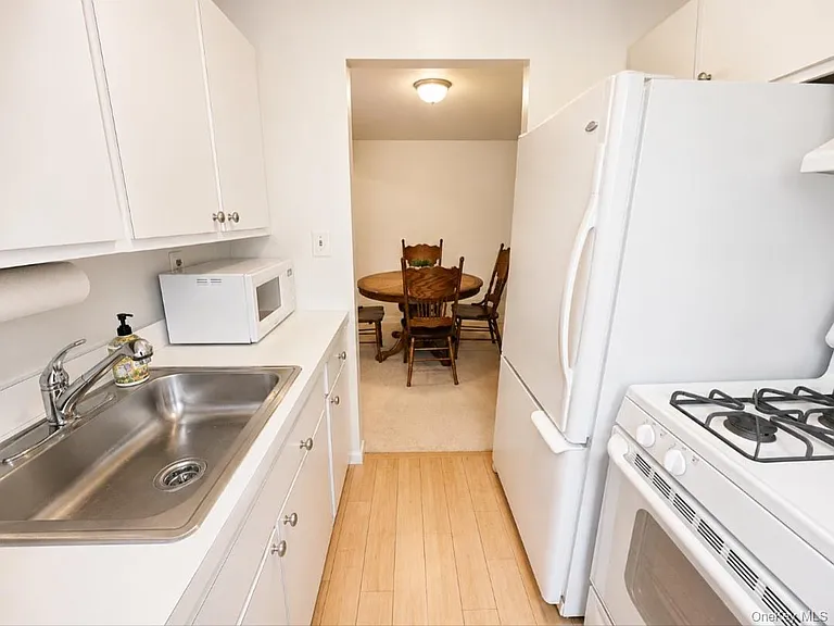 11 Laramie Ct #L11 — Photo 4