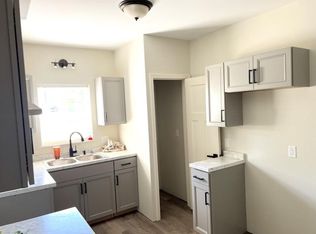 100 Forest St #102, Buhl, MN 55713