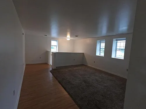 610 Race St Photo 1