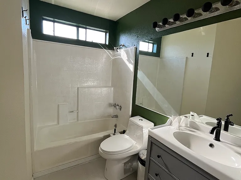 15946 Vanowen St #207 — Photo 25