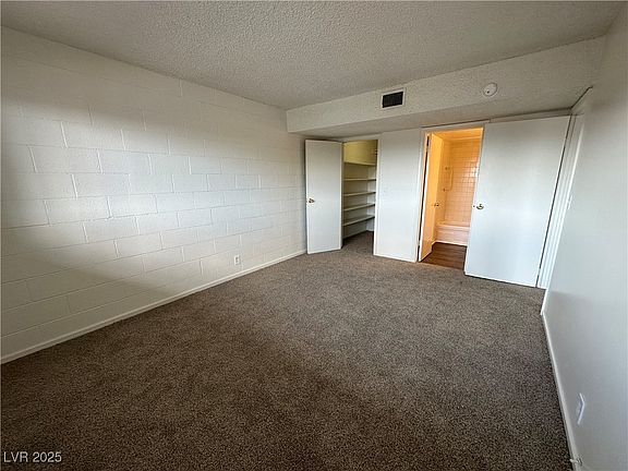 5th image of 585 S Royal Crest Cir Unit 21