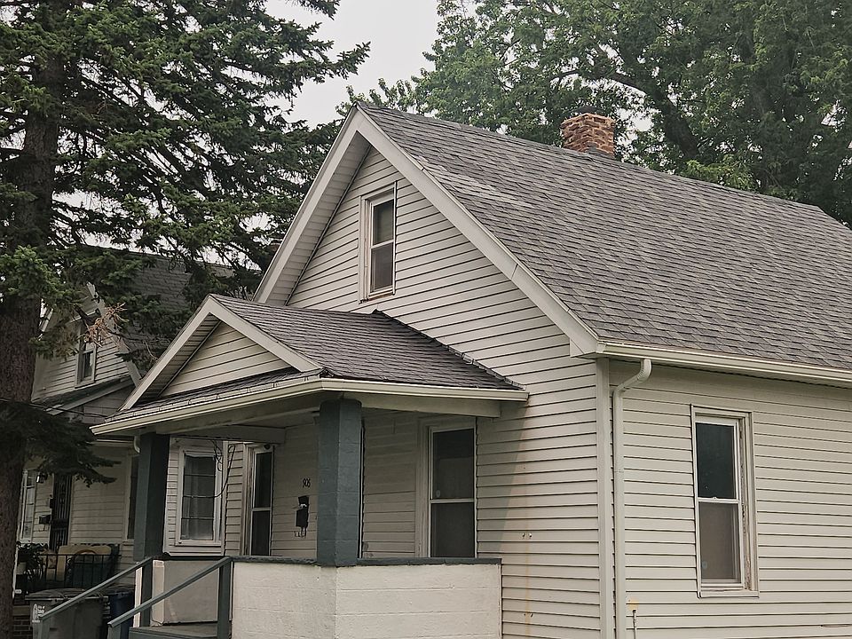 1st image of 906 Evesham Ave