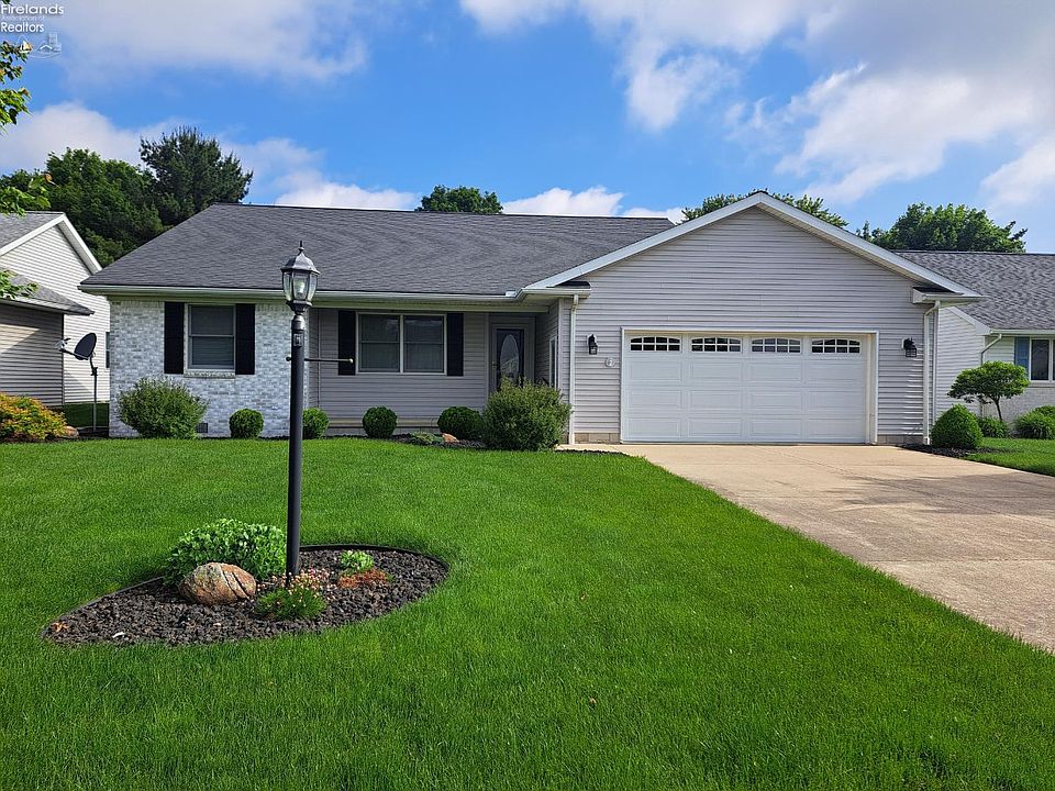 1st image of 40 Sun Valley Dr