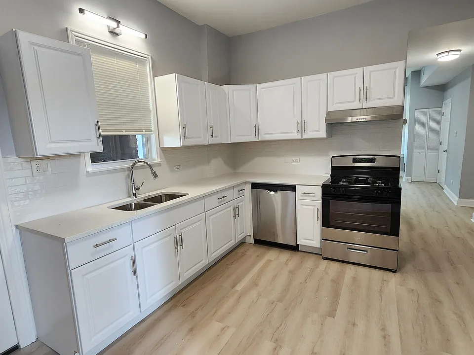 Newly remodeled kitchen.