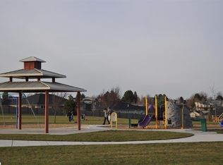 5018 Pinehurst Dr, Pasco, WA 99301